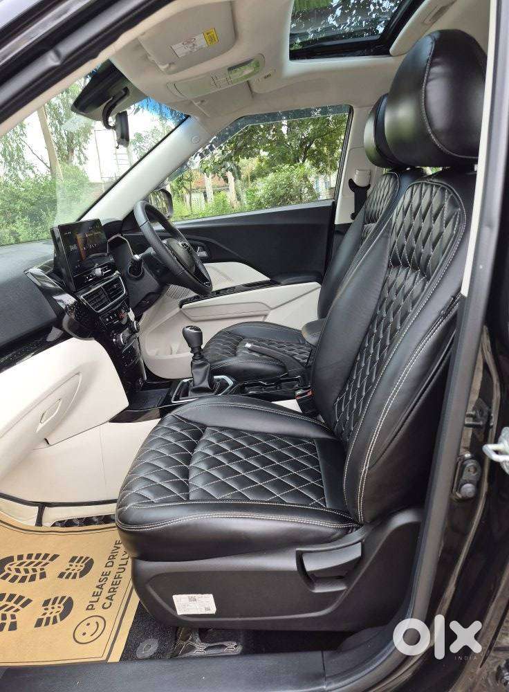 Mahindra Xuv 3xo Ax5 Ds Mt, 2025, Diesel