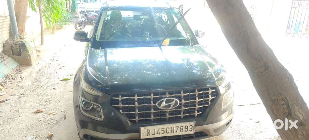 2019 Hyundai Venue Petrol Manual 78000 Km