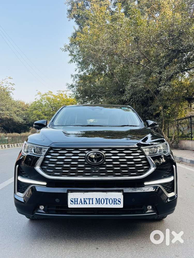 Toyota Innova Hycross 2.0 ZX (O) Hybrid 7 STR, 2024, CNG & Hybrids