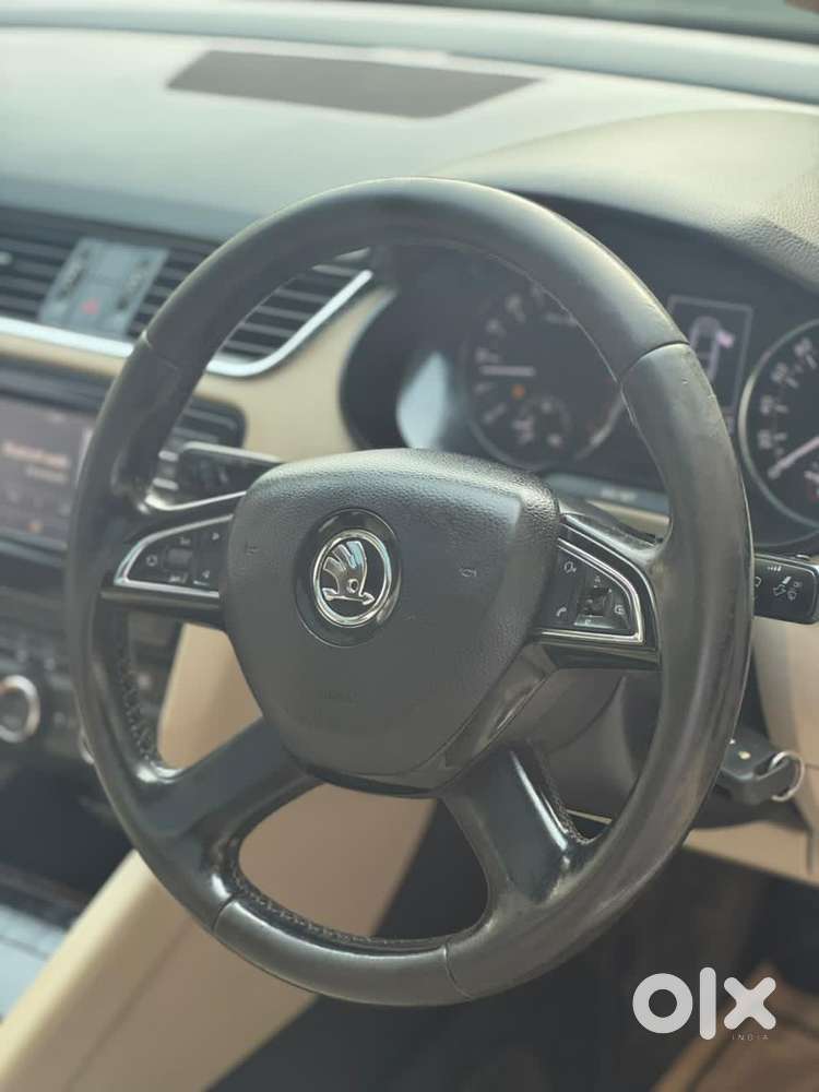 Skoda Octavia 2.0 Elegance Tdi Cr At, 2015, Diesel