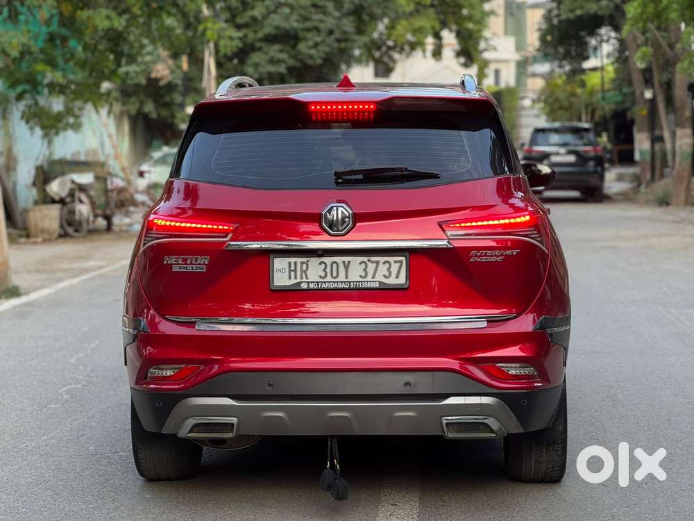 Mg Hector Plus 1.5 Sharp Turbo Cvt 6 Str, 2022, Petrol