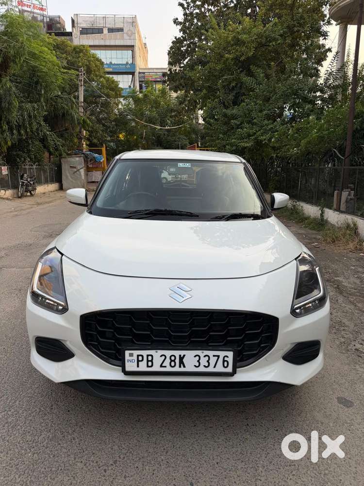 Maruti Suzuki Swift Vxi Iss Petrol, 2025, Petrol