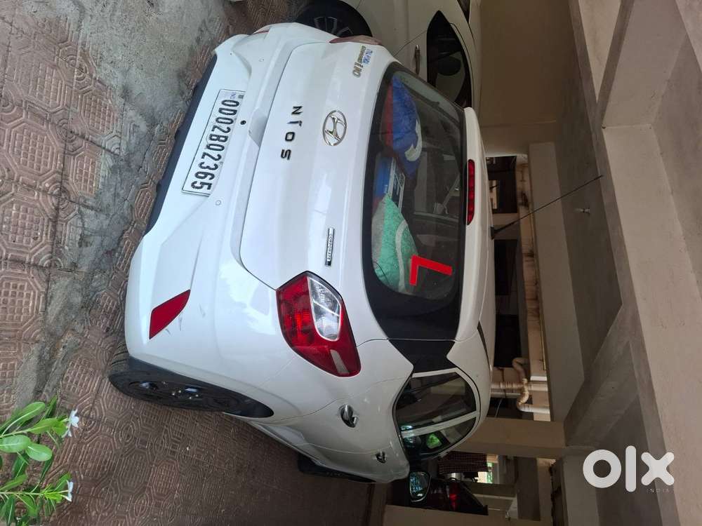 Hyundai Grand I10 Nios 2021 Petrol 42500 Km Driven