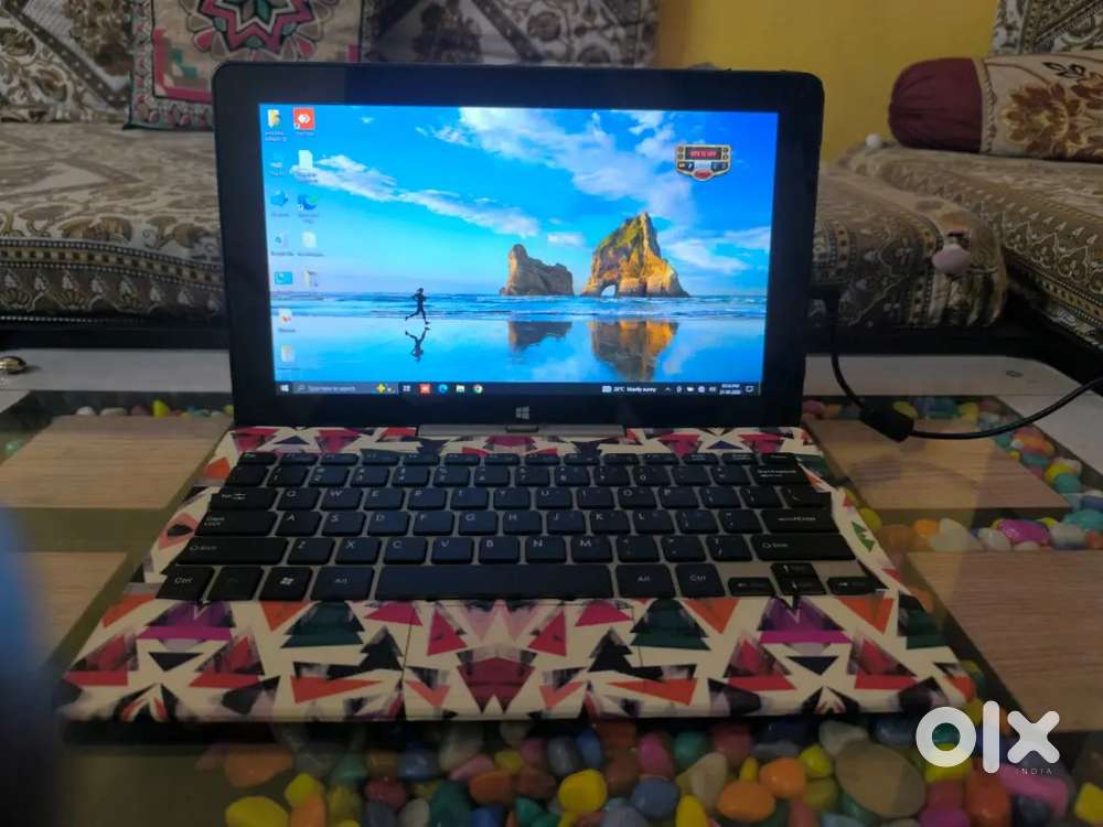 Used Solt Detachable Laptop