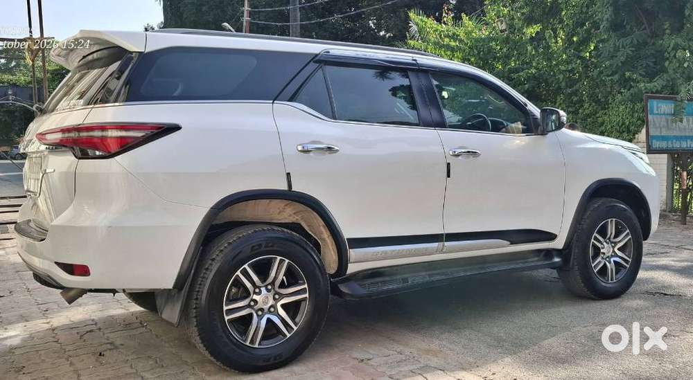 Toyota Fortuner 3.0 4x2 Automatic, 2023, Diesel