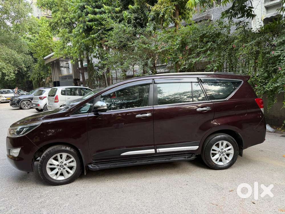 Toyota Innova Crysta 2.8 Z, 2017, Diesel