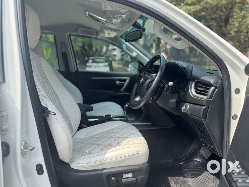 Toyota Fortuner [2021-ongoing] 2.8 2wd Diesel At, 2022, Diesel
