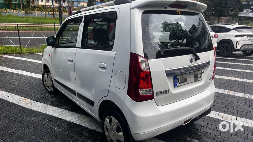 Maruti Suzuki Wagon R Vxi, 2015, Petrol