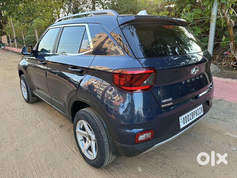 Hyundai Venue 1.2 S (o), 2020, Petrol