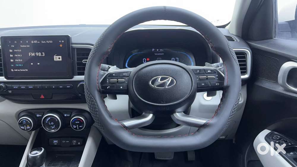 Hyundai Venue 1.0 Sx (o) Turbo Dct, 2023, Petrol