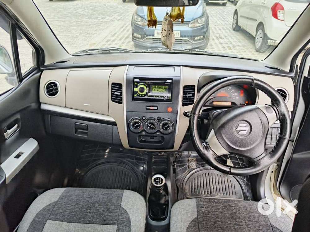 Maruti Suzuki Wagon R 1.0 Vxi (o), 2017, Petrol