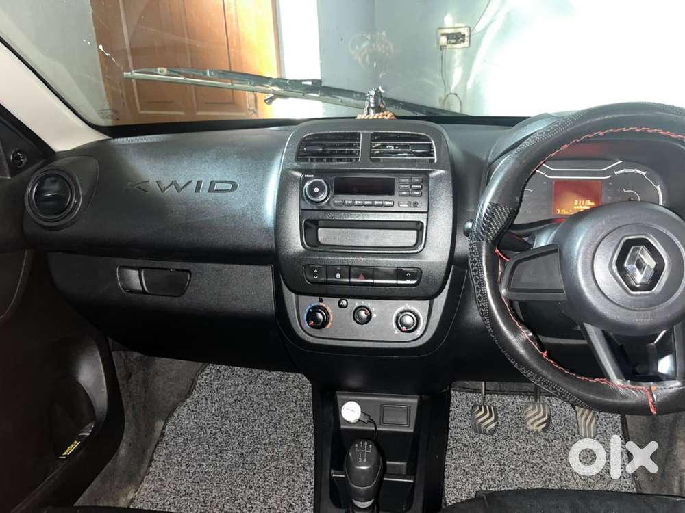 Renault Kwid Petrol  31 December 2022