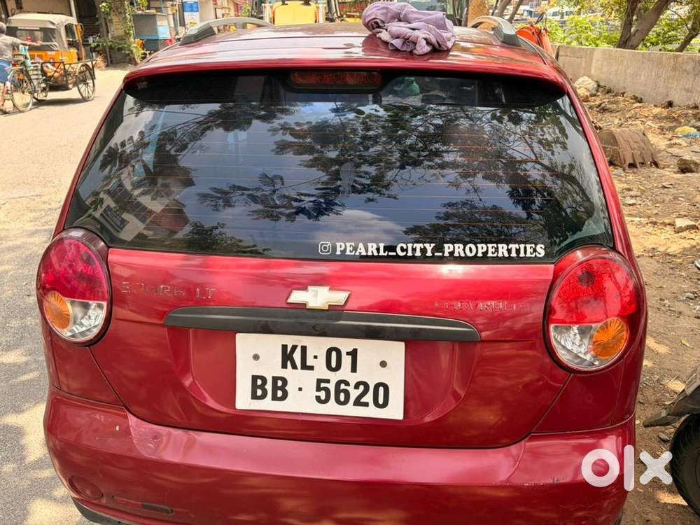 Chevrolet Spark 2011 Petrol Well Maintained