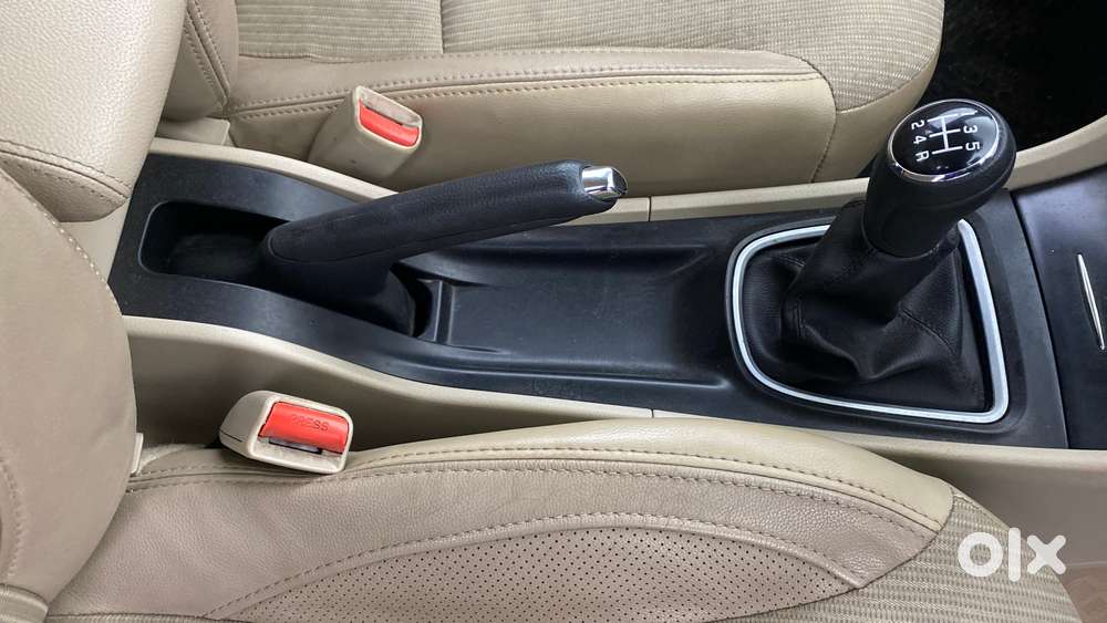 Maruti Suzuki Ciaz 2014-2017 Zxi, 2016, Petrol