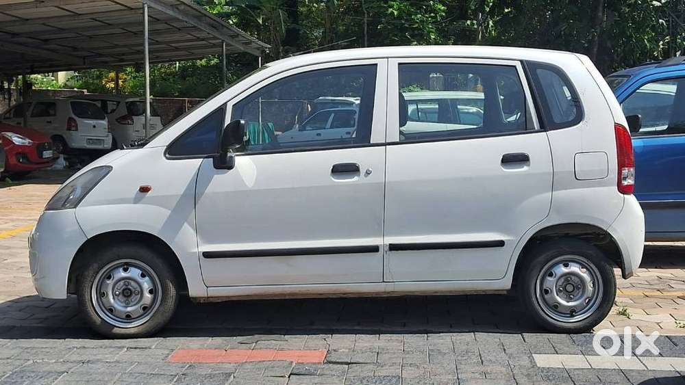 Maruti Suzuki Estilo Lxi, 2009, Petrol