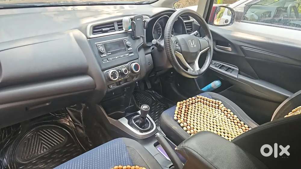 Single Owned Well Maintained Good Condition Honda Car.
