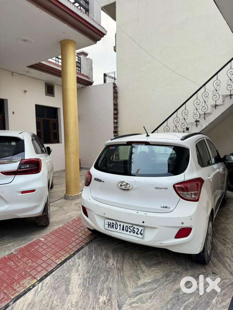 Hyundai Grand I10 2017 Petrol Well Maintained