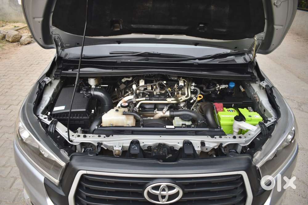 Toyota Innova Crysta 2.4 G Mt 7 Str, 2024, Diesel