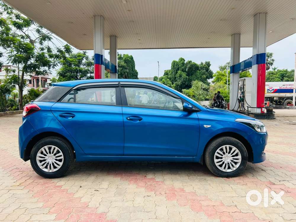 Hyundai I20 Era 1.2 Bs-iv, 2018, Petrol