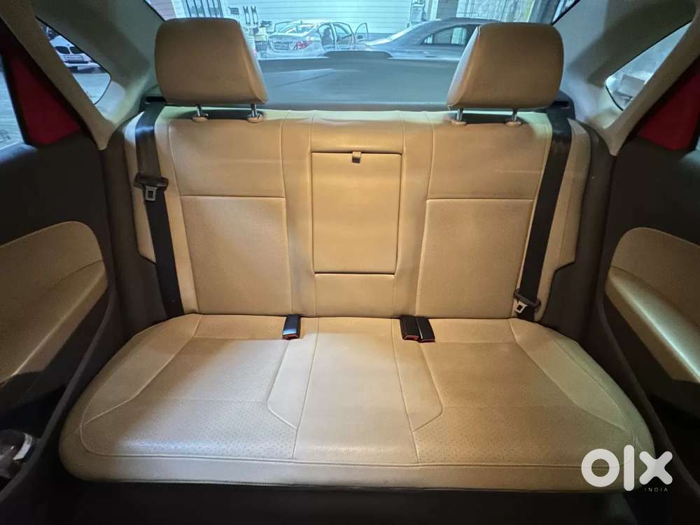 Volkswagen Vento 1.2 Tsi Highline Plus At, 2018, Petrol