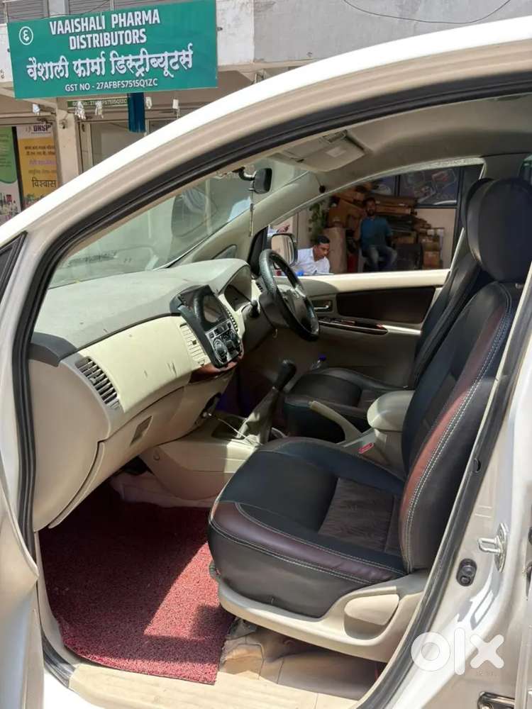 Toyota Innova G2 7 Str 2013 Diesel