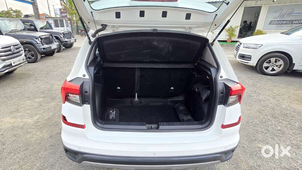 Skoda Kushaq 1.0 Tsi Style, 2023, Petrol