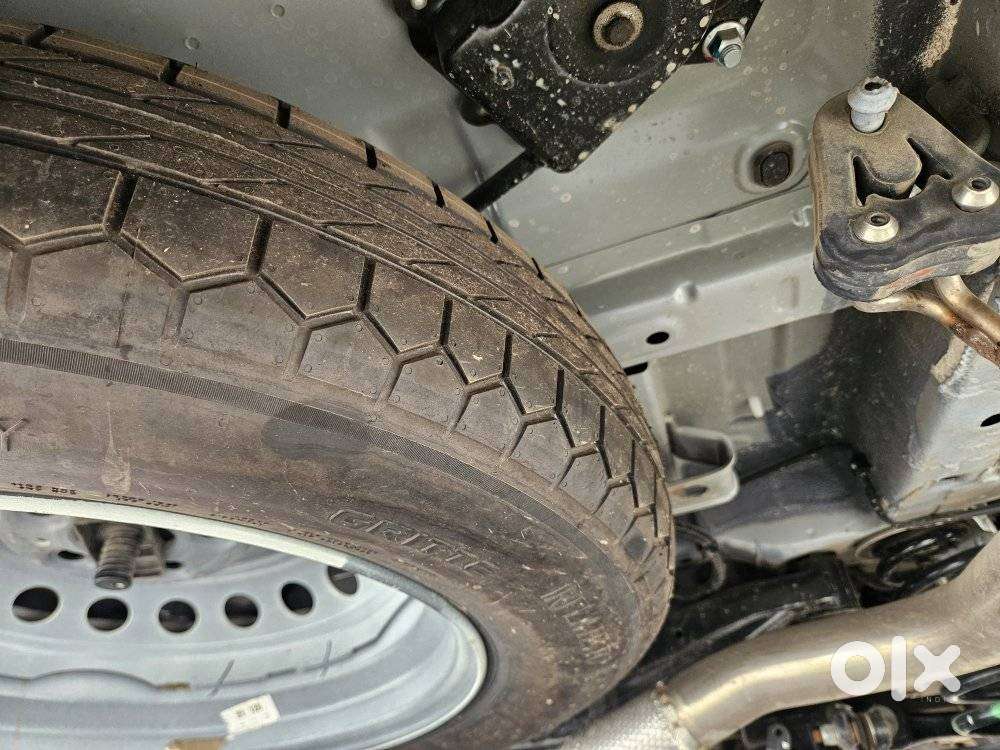 Mahindra Xuv700 2.2 Ax 7 Diesel Mt Str, 2025, Diesel