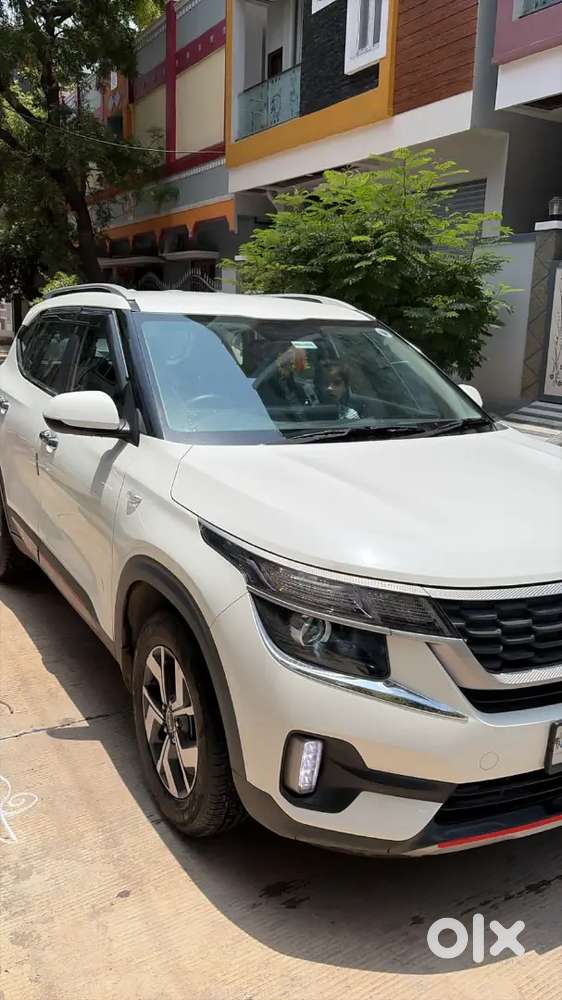Less Driven Seltos Diesel With Showroom Like Condition