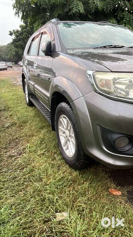 Toyota Fortuner 3.0 4x4 Manual, 2012, Diesel