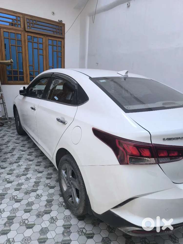 Hyundai Verna 2022 Diesel 61000 Km Driven