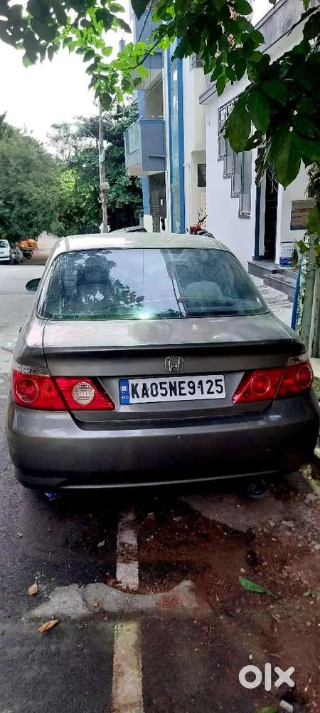Honda City Zx 2006 Petrol Well Maintained