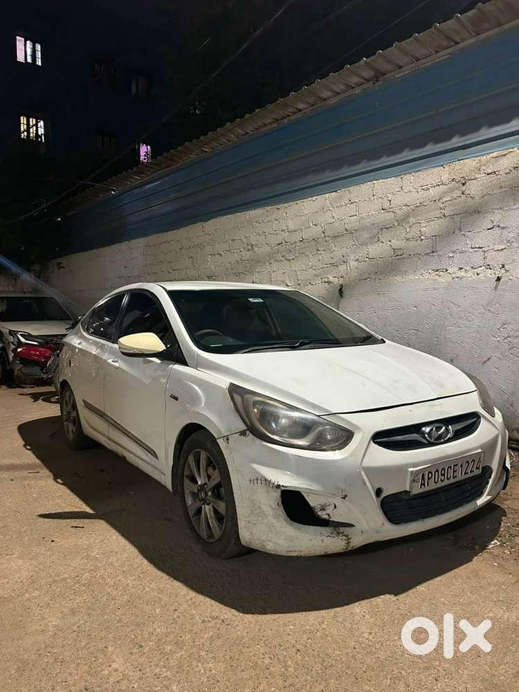 Hyundai Verna Crdi 2011 Car