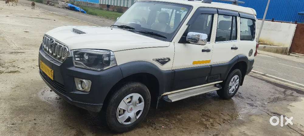 Mahindra Scorpio 2.2 S3 2019