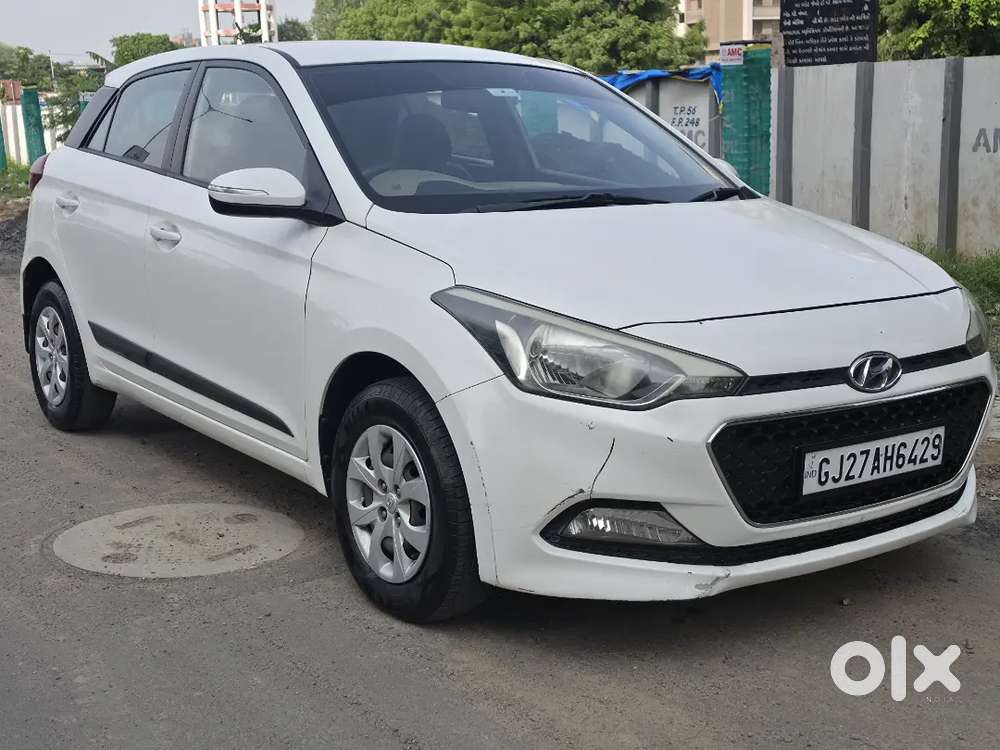Hyundai Elite I20 Sportz 2015 , Genuine Kilometers