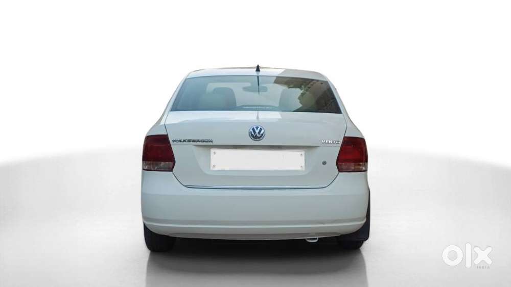 Volkswagen Vento 2010-2013 Petrol Highline, 2012, Petrol