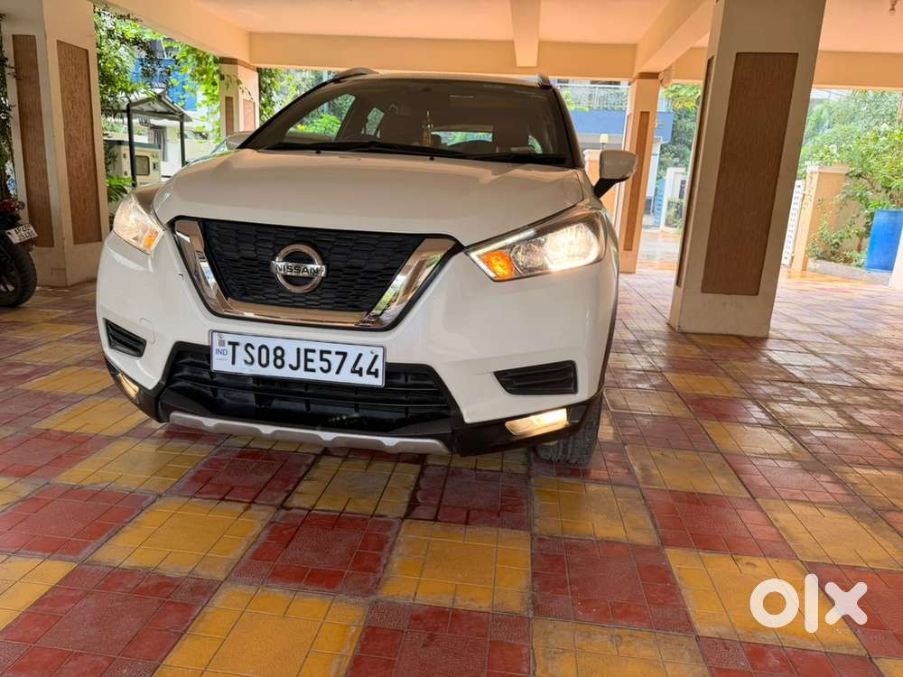 Nissan Kicks Petrol Manual 2022- Excellent Condition (idv 8.51 Lac)