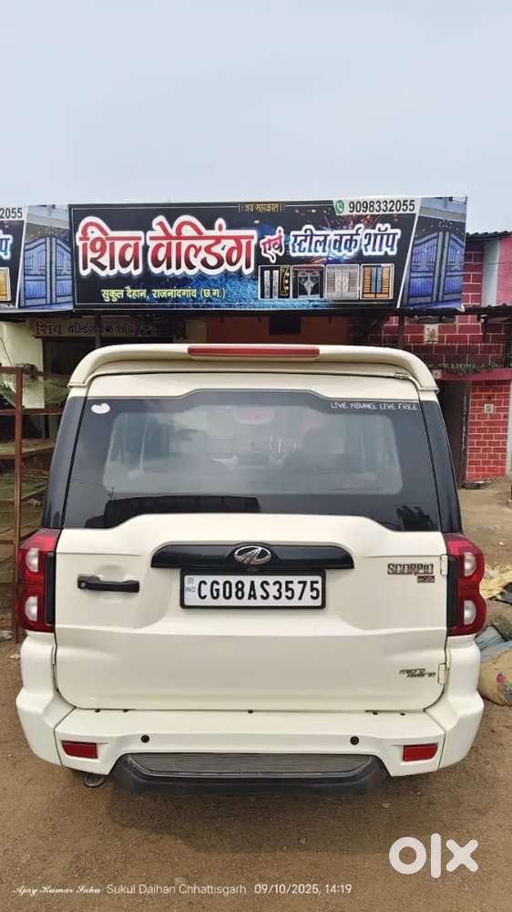 Mahindra Scorpio 2021 Diesel 97000 Km Driven