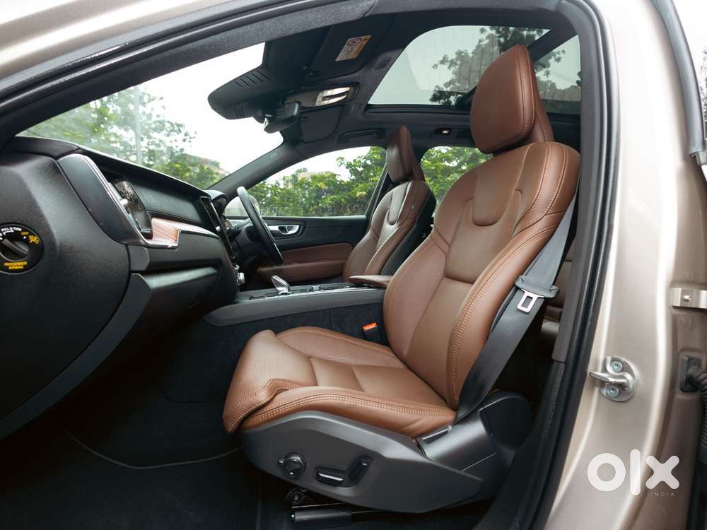 Volvo Xc60 2.0 B5 Ultimate, 2025, Petrol