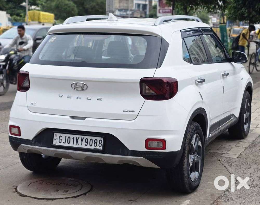 Hyundai Venue Sx Plus Turbo Dct, 2020, Petrol
