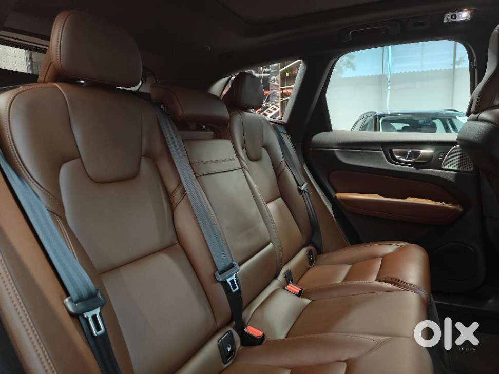 Volvo Xc60 D5 Inscription, 2021, Diesel