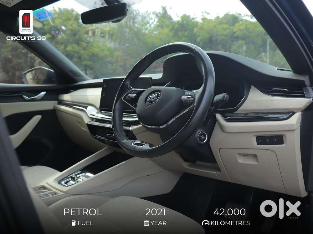 Skoda Octavia 2.0 Style Tsi At, 2021, Petrol