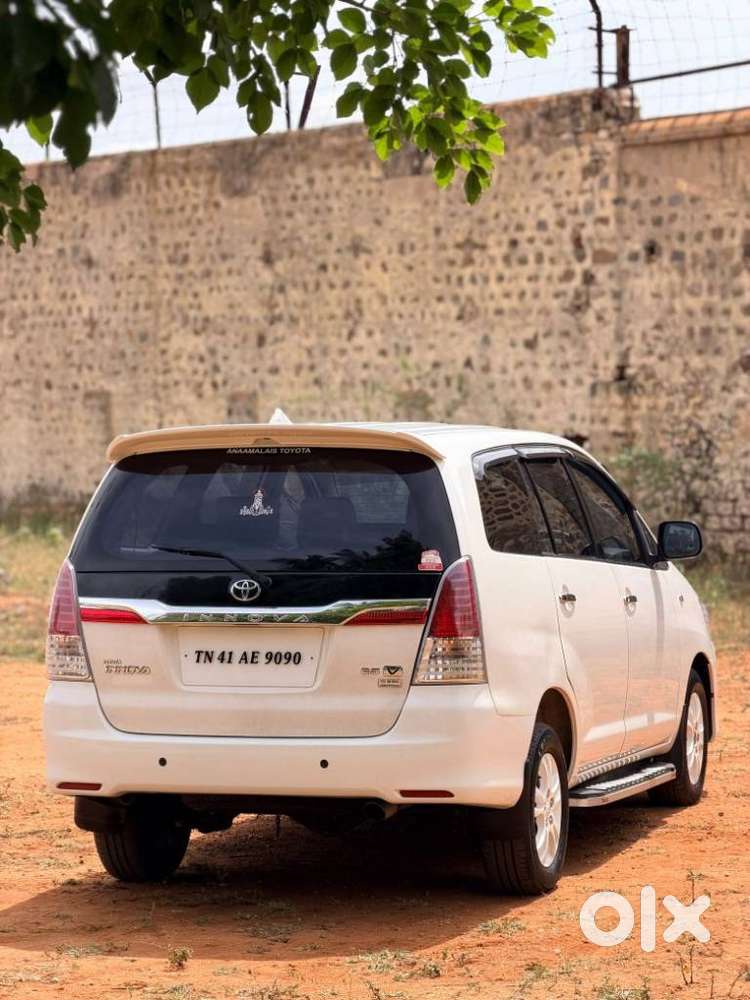 Toyota Innova 2.5 V 7 Str, 2011, Diesel