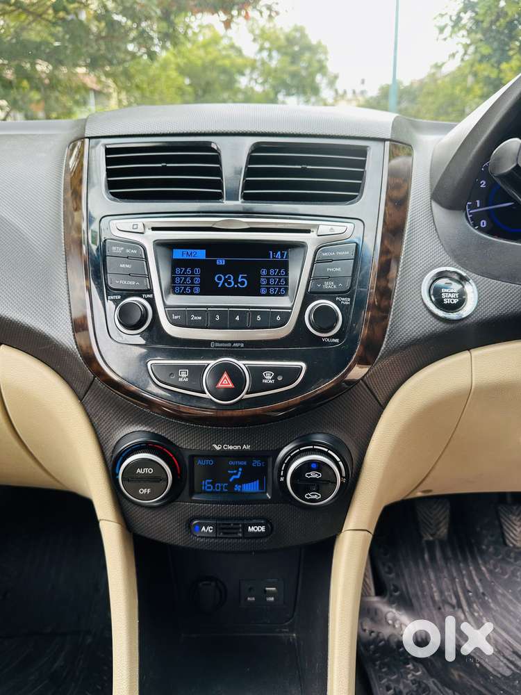 Hyundai Verna 1.6 Vtvt Sx, 2016, Petrol