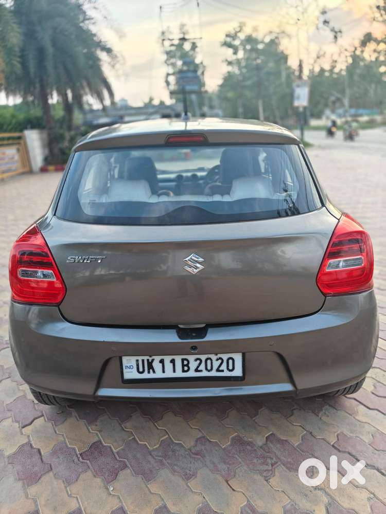 Maruti Suzuki Swift Vxi + Manual, 2022, Petrol