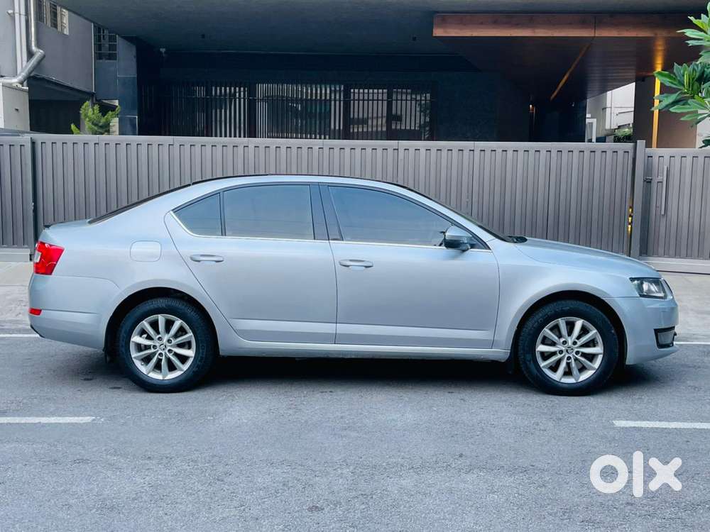 Skoda Octavia 2013-2017 Style Plus 1.8 Tsi At, 2016, Petrol