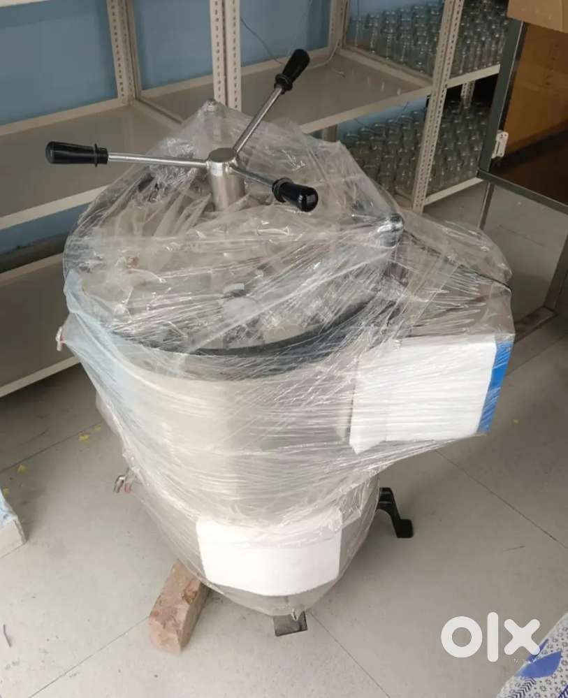 100ltr autoclave !! steel 4*4 leminar !! 9Ltr rotary shaker for sale