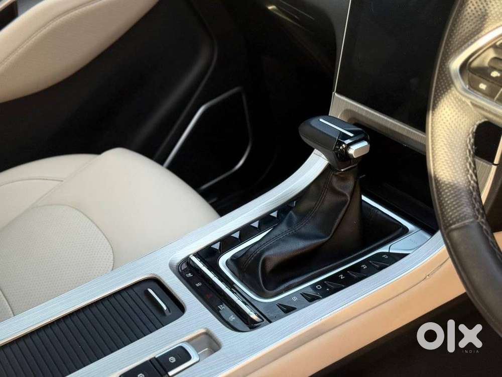 Mg Hector Sharp Pro 1.5 Turbo Cvt, 2023, Petrol