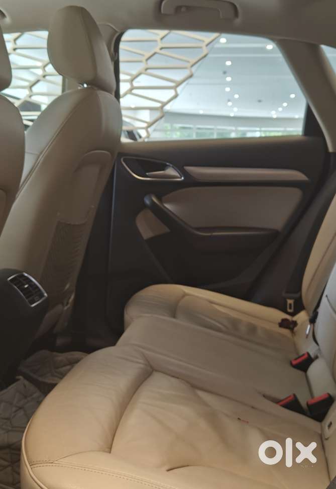 Audi Q3 35 Tdi Premium Plus + Sunroof, 2018, Diesel