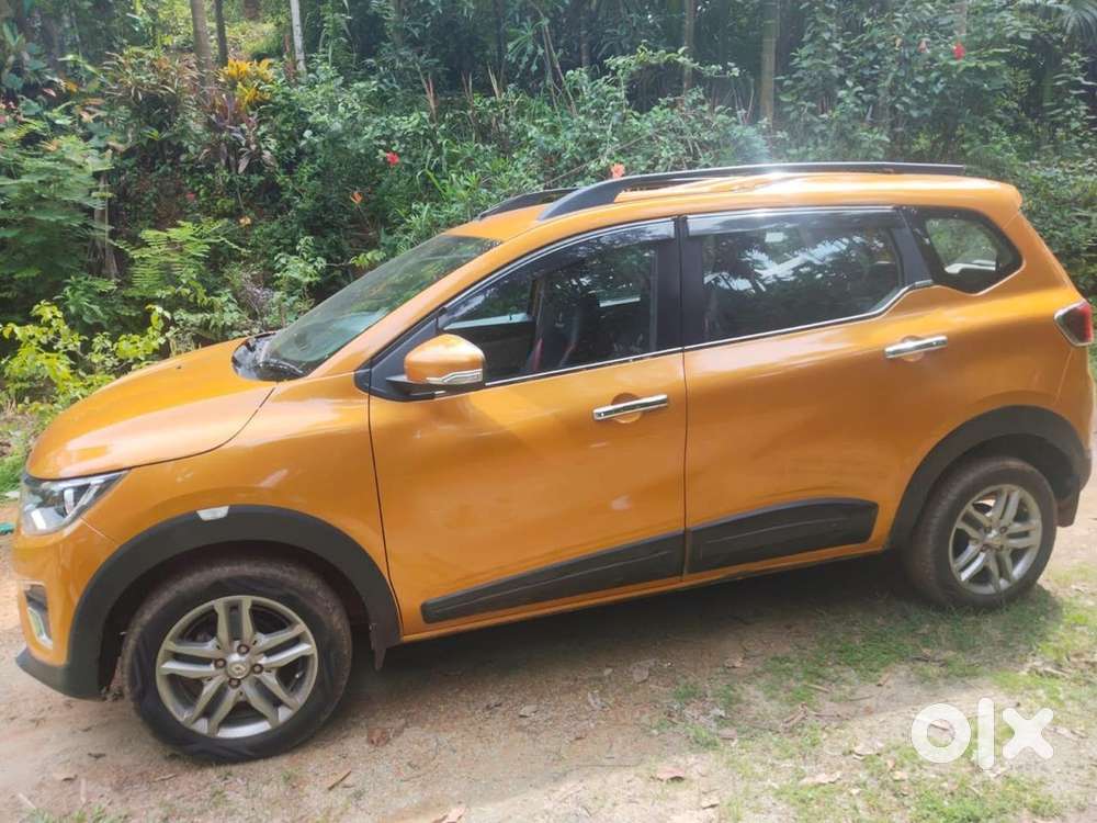 Renault Triber Rxz Amt 7 Str Petrol 2020