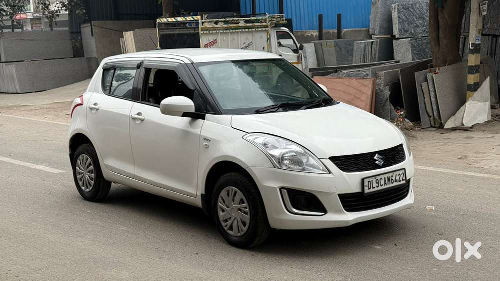 Maruti Suzuki Swift Lxi Option, 2017, Petrol